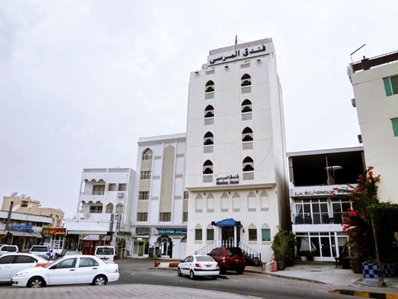 Marina Hotel Mutrah Екстериор снимка