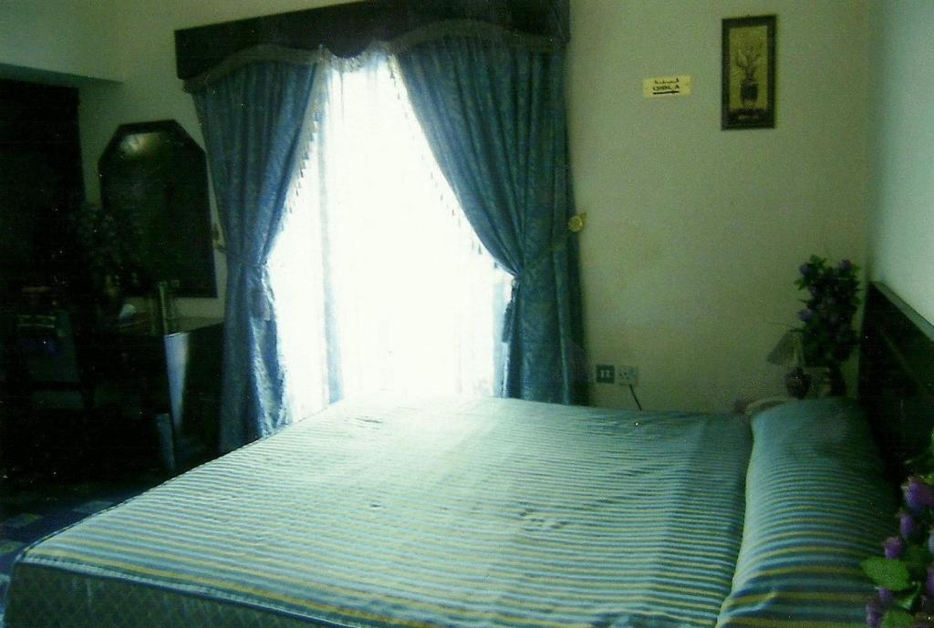 Marina Hotel Mutrah Стая снимка